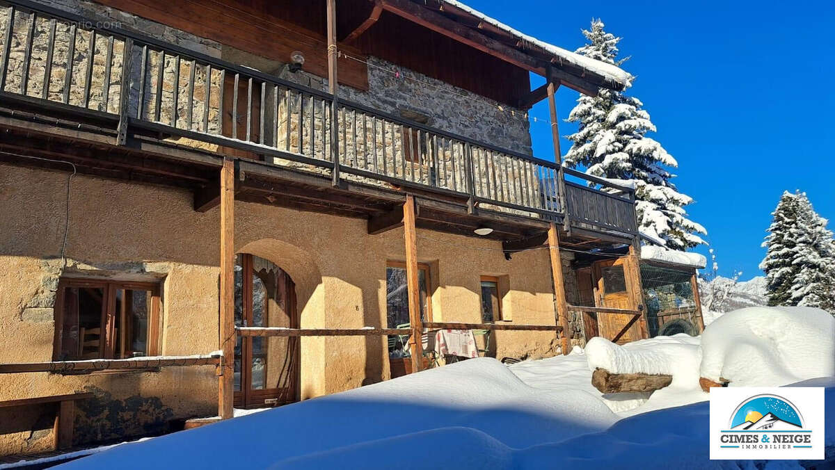 Appartement à PUY-SAINT-VINCENT