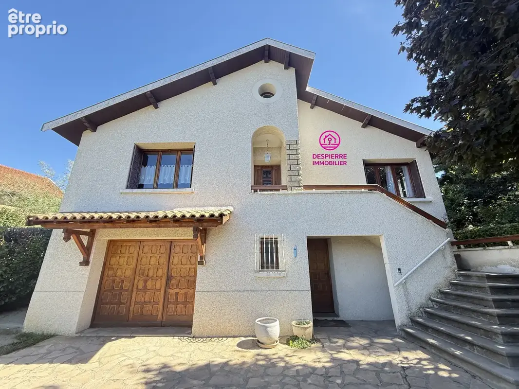 Maison à ROUSSILLON
