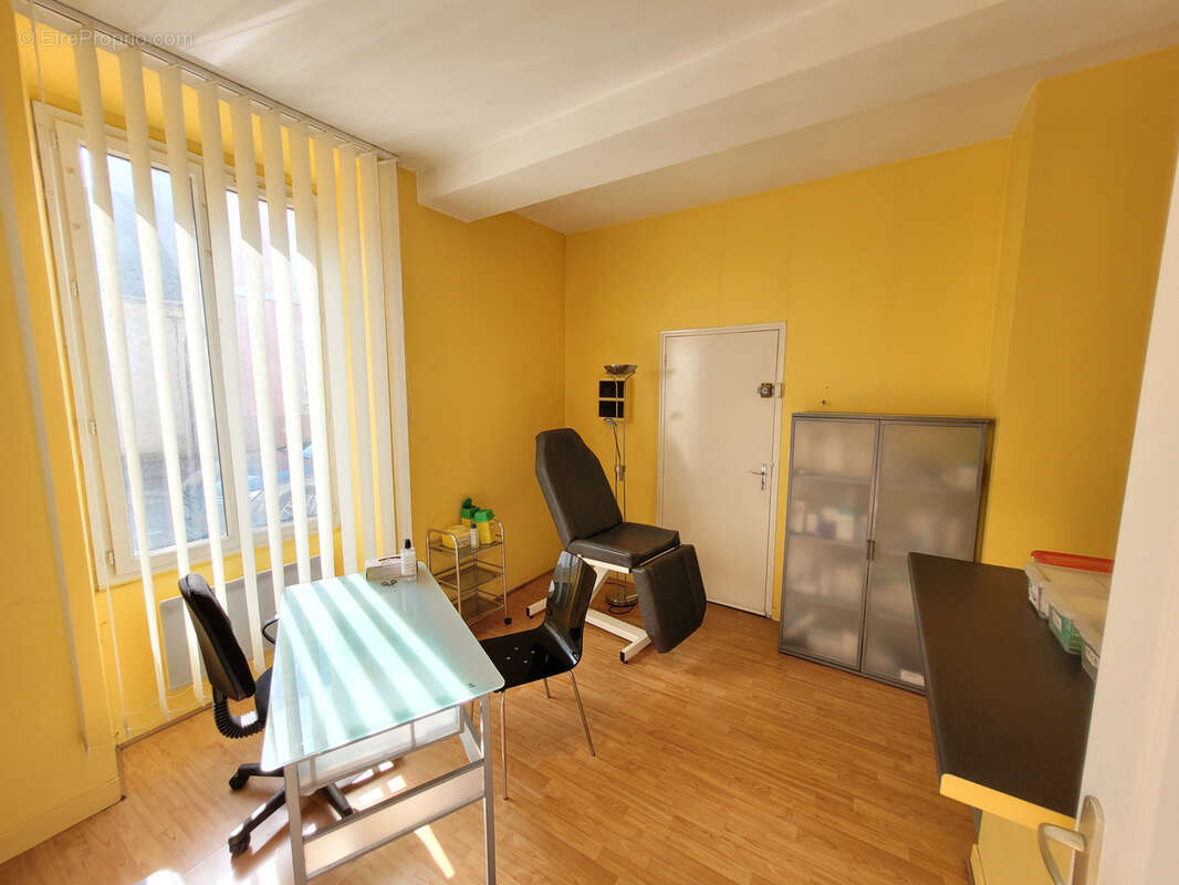 Appartement à AUNAY-SOUS-AUNEAU