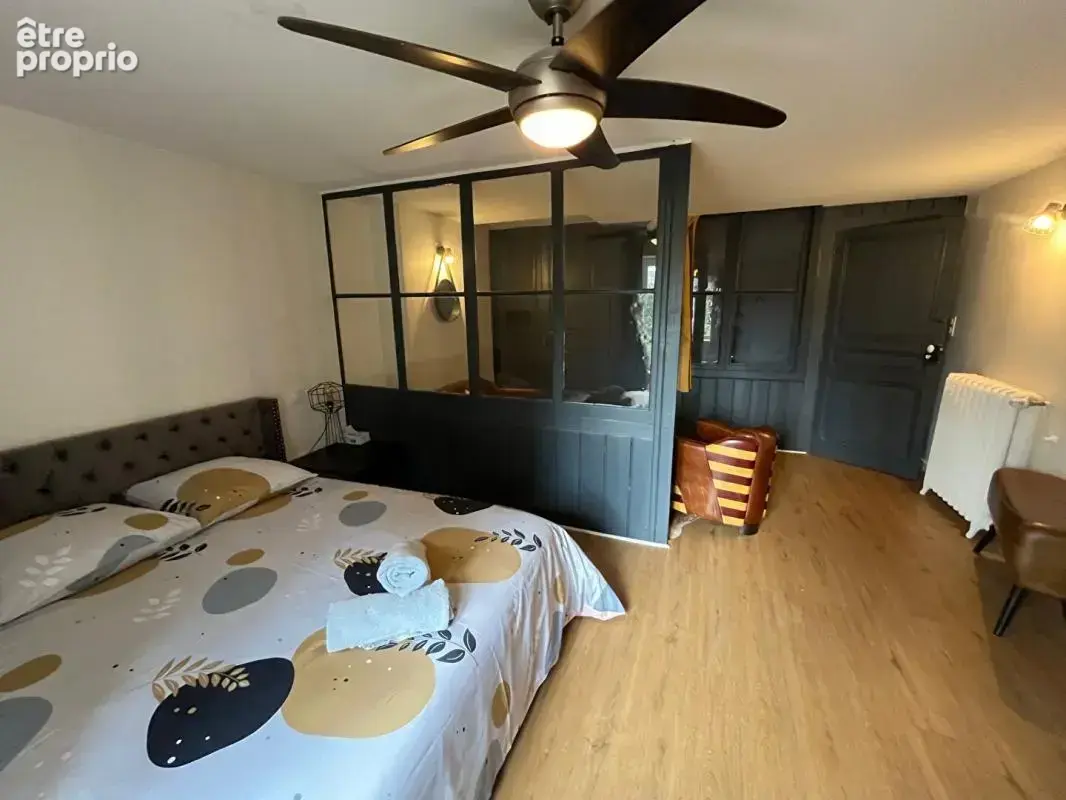 VIENNE - JOILE MAISON 180 m²  , 4 CHAMBRES , Piscine et Dépendances - photo 6