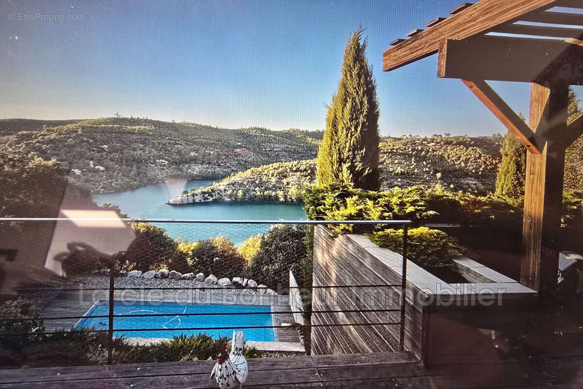 Maison 130 m² à Esparron-De-Verdon  - photo 5