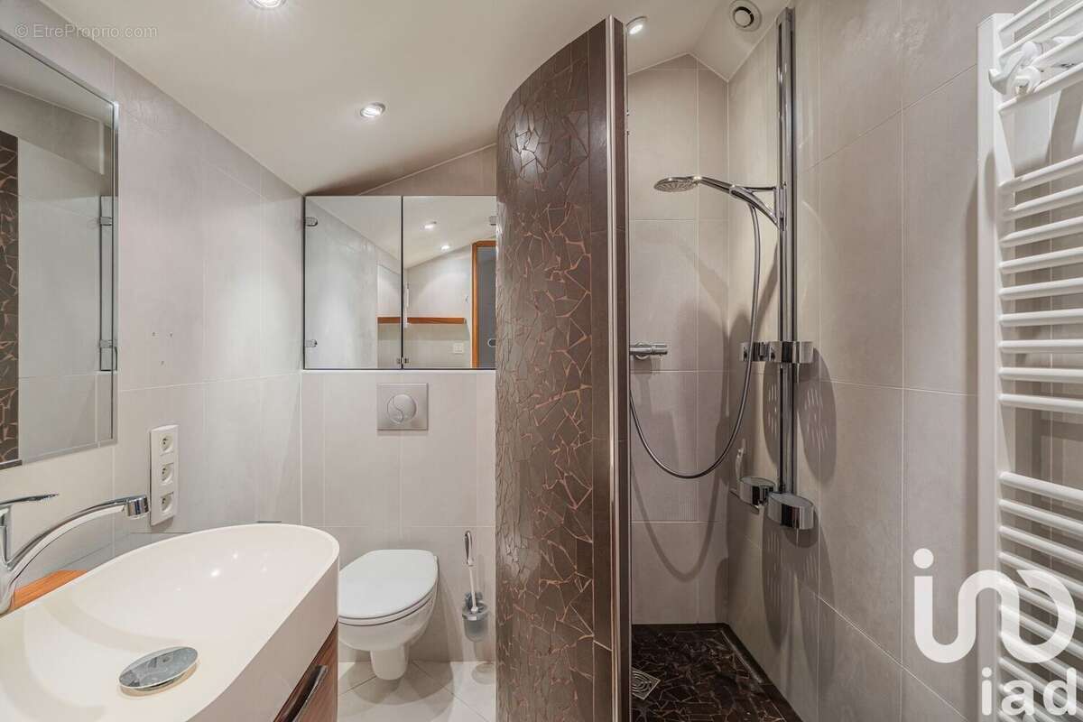 Photo 9 - Maison à SEYSSINET-PARISET