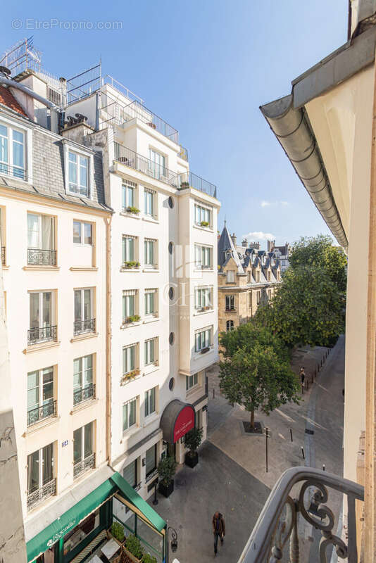 Appartement à PARIS-5E
