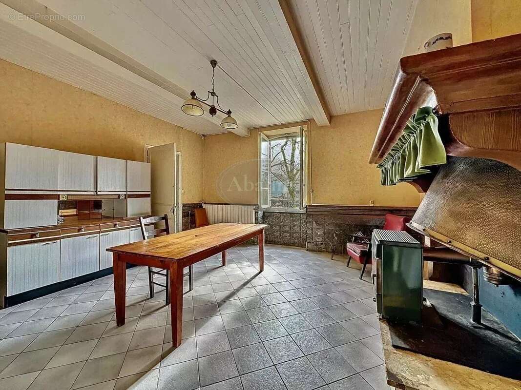 Maison à SAINT-PE-DELBOSC