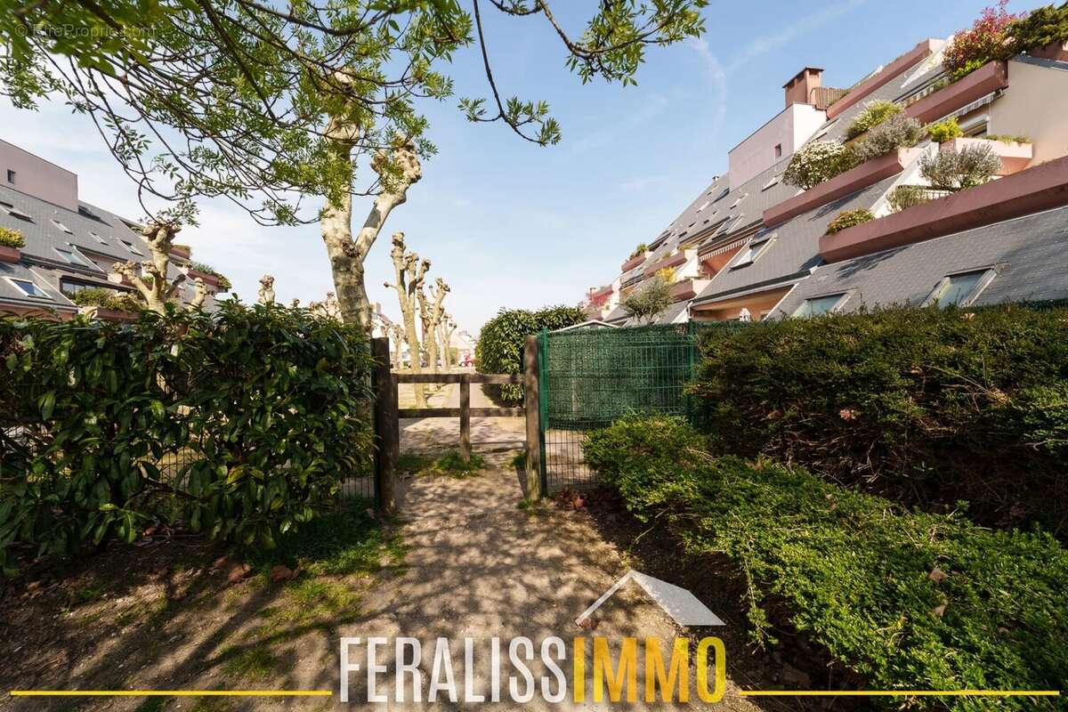 Appartement à ERAGNY