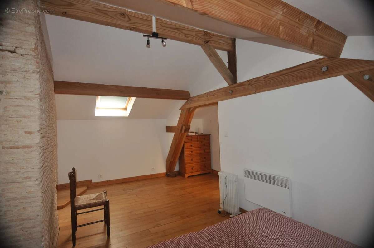 Maison à COURGEAC