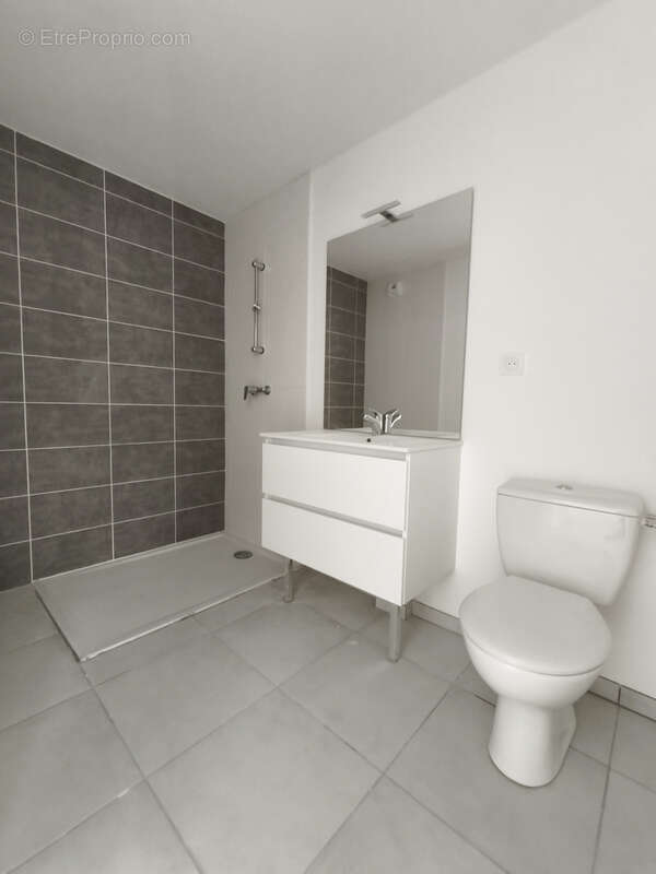 Appartement à MIRIBEL