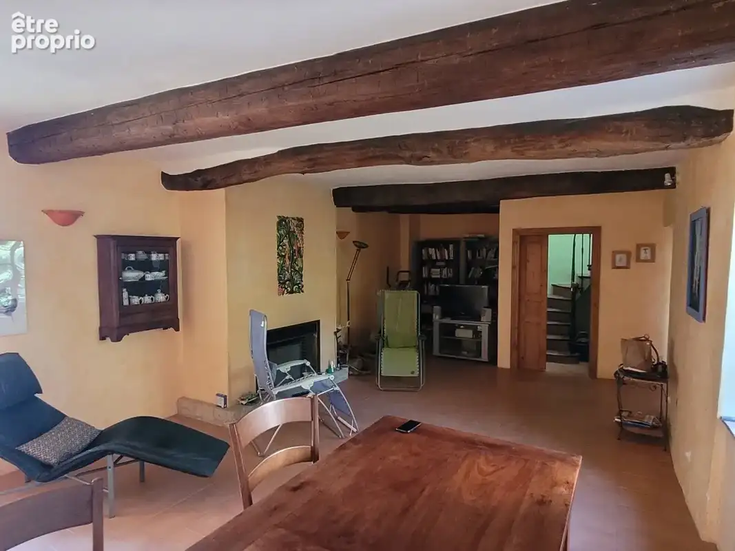 Jolie maison en pierres de 170 m² habitables avec jardin. - photo 12