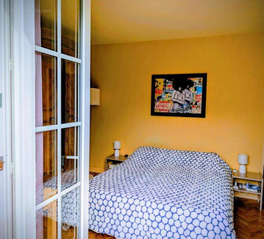 Maison à CHEMIRE-EN-CHARNIE