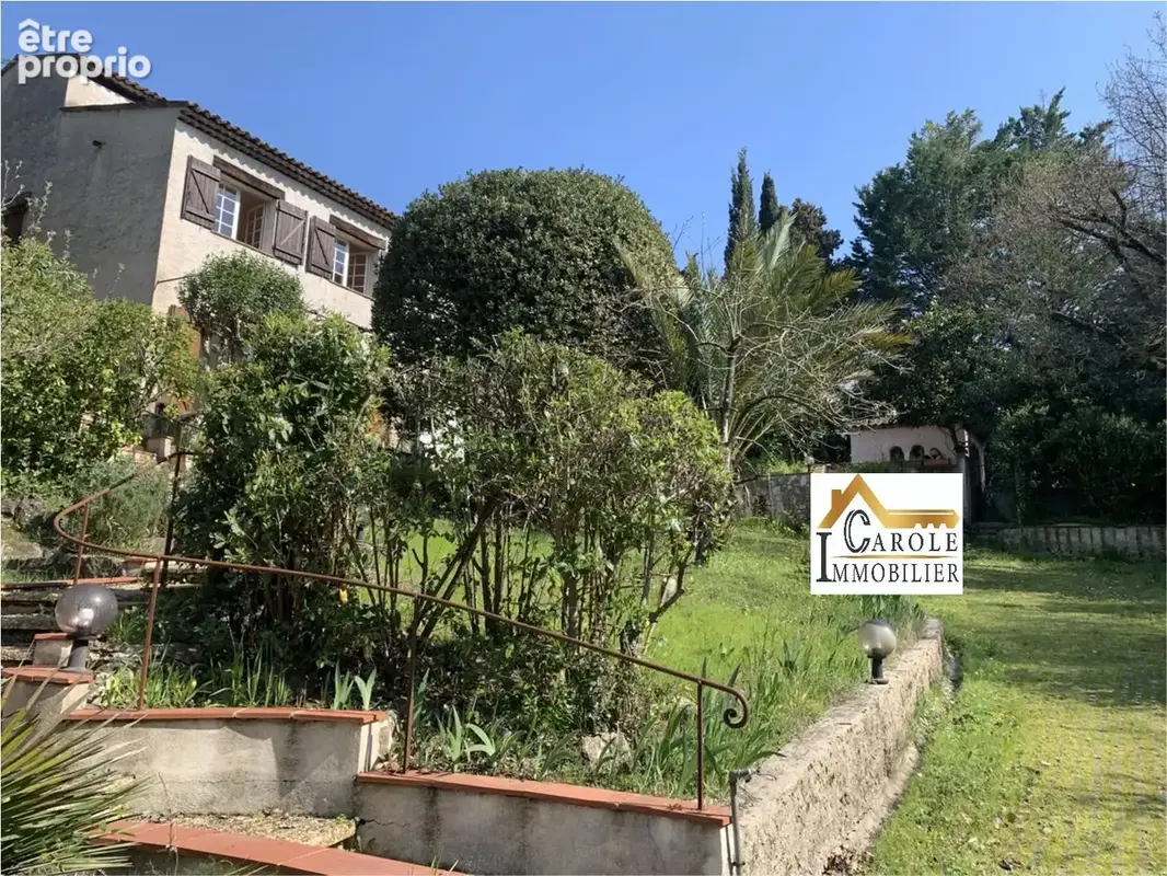 Maison à MANDELIEU-LA-NAPOULE