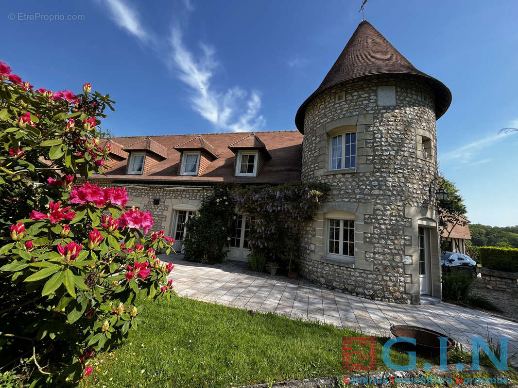Maison à VOISCREVILLE
