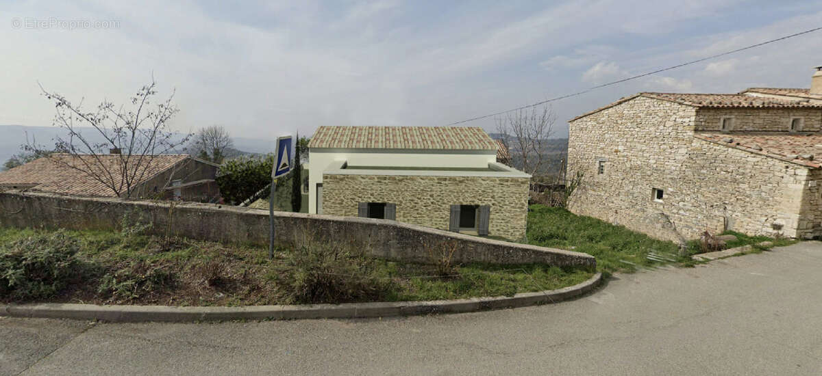 Terrain à CASENEUVE