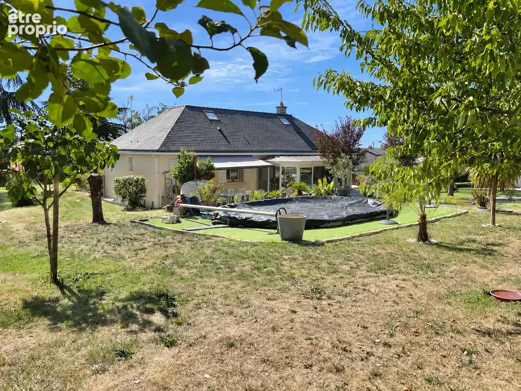 Allonnes — Charmante maison sur sous-sol avec grand parc arboré et potentiel constructible - photo 2