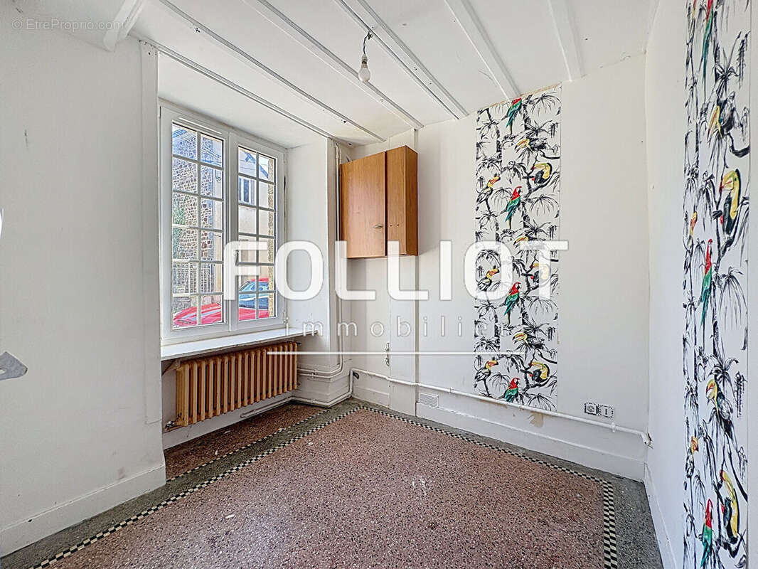 Maison à TESSY-SUR-VIRE