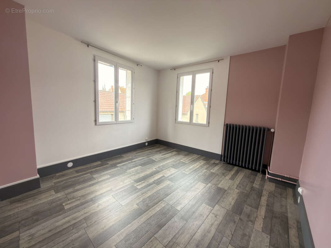 Appartement à CHATILLON-SUR-LOIRE