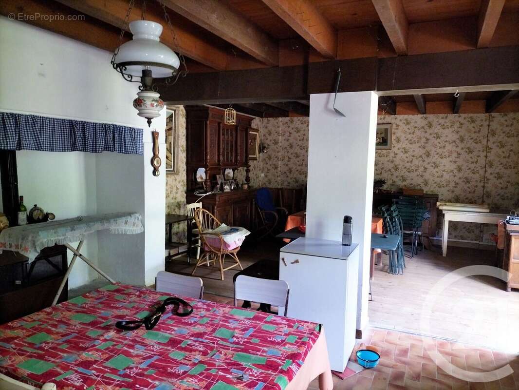 Maison 111 m² à Grazac  - photo 6