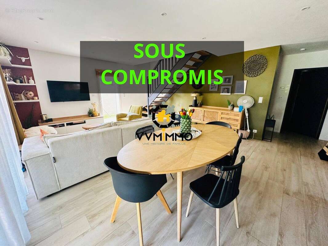 Maison à SAINT-JULIEN-DE-CONCELLES