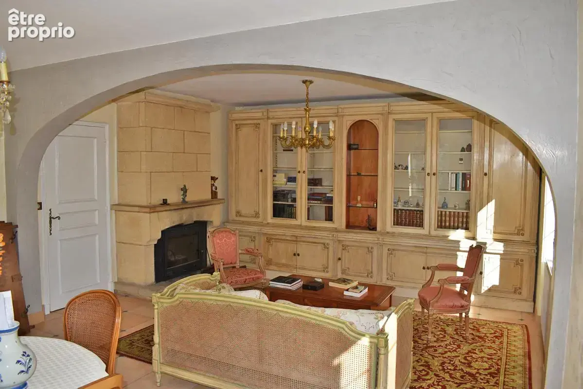 Maison de caractère à Sarlat avec appartement de 200 m2 - photo 5