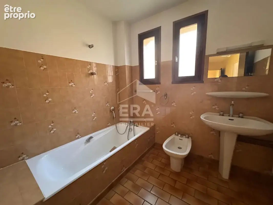 Appartement 84m² à sisteron - photo 7