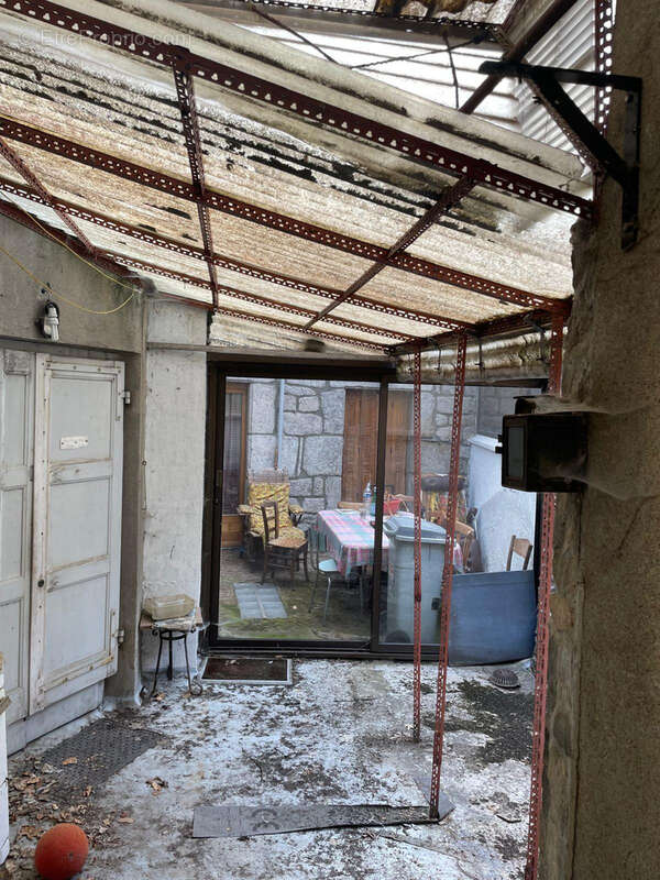 Maison de village ,plein centre de tence , - photo 12