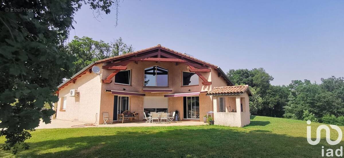 Photo 1 - Maison à LES PUJOLS
