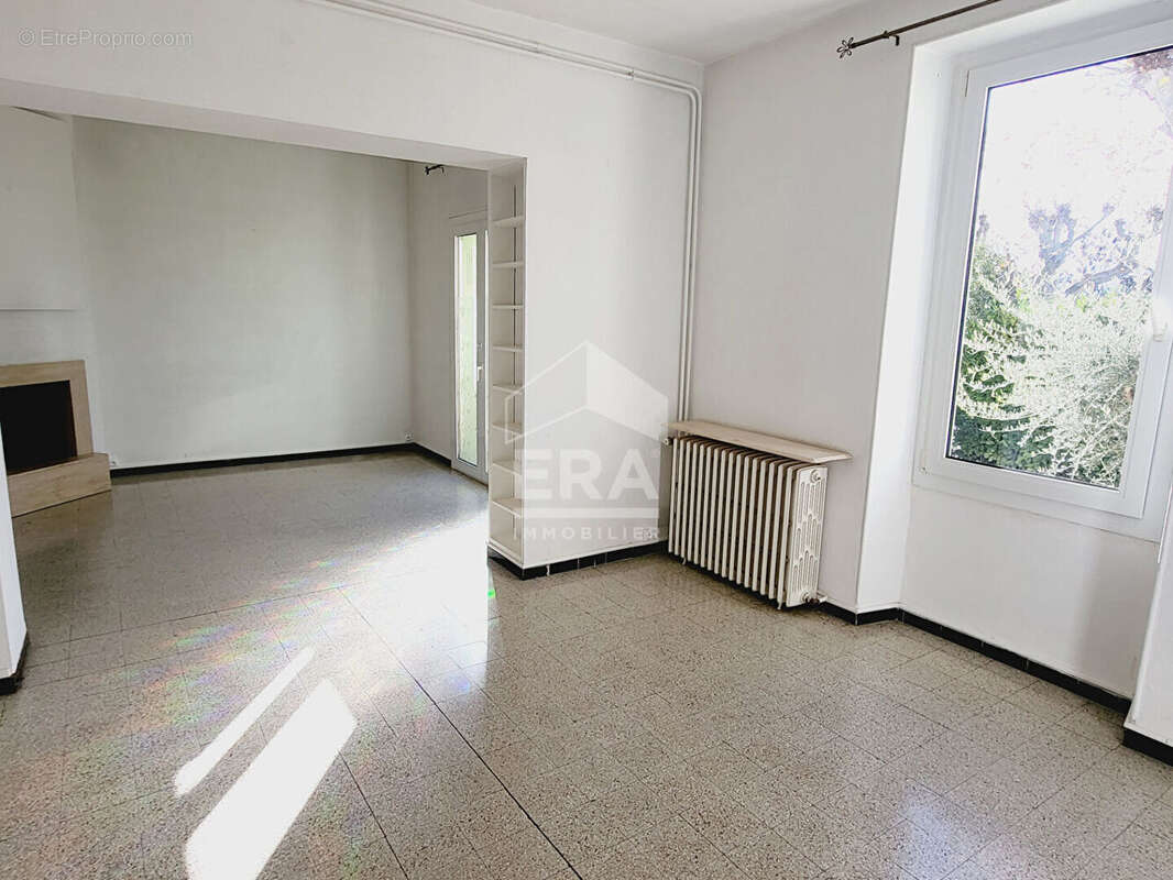 Maison à CHATEAU-ARNOUX-SAINT-AUBAN