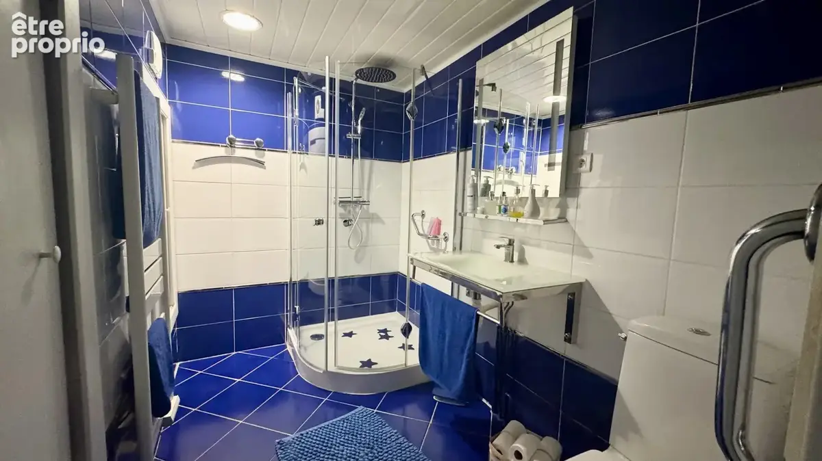 Propriété avec 3 logements, 7 hectares agricoles, piscine et dépendances à Saint-Martin-de-Seignanx  223 m²  À 15 min de Bayon - photo 17