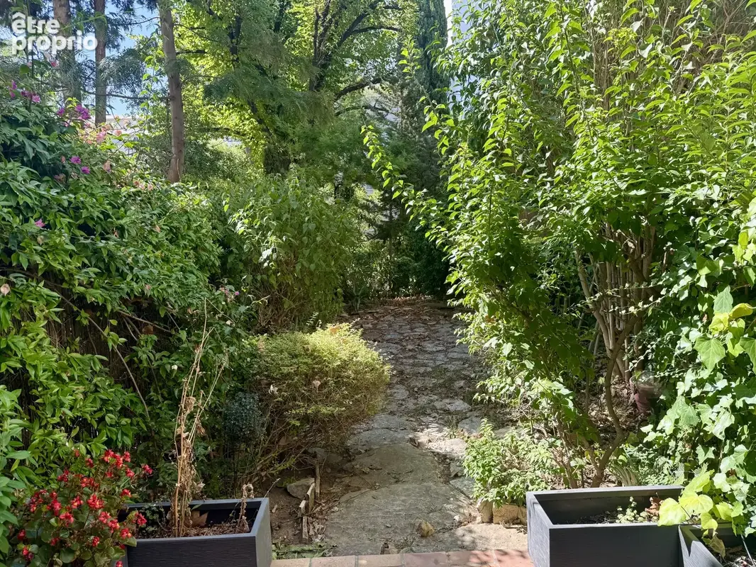 13008 - carré d'or - type 3 de 102 m2 avec terrasse et jardin - photo 2