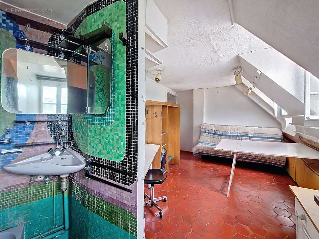 Appartement à PARIS-2E