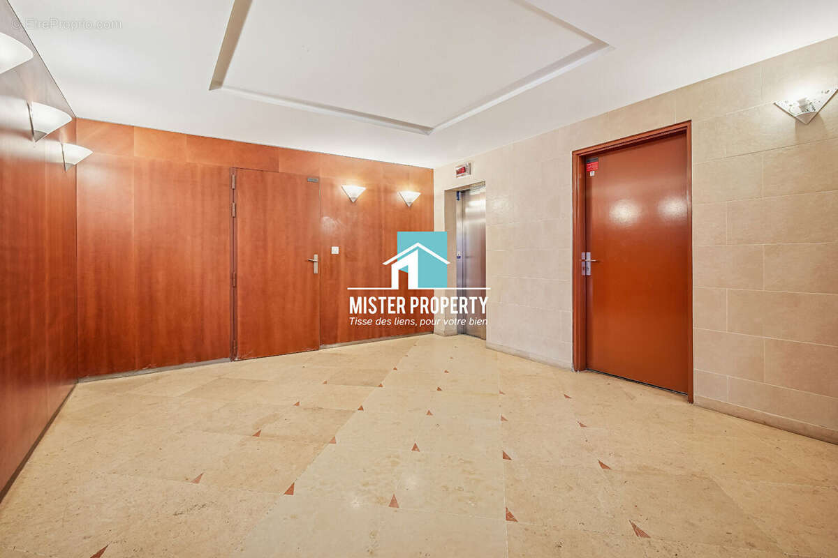 Appartement à LEVALLOIS-PERRET