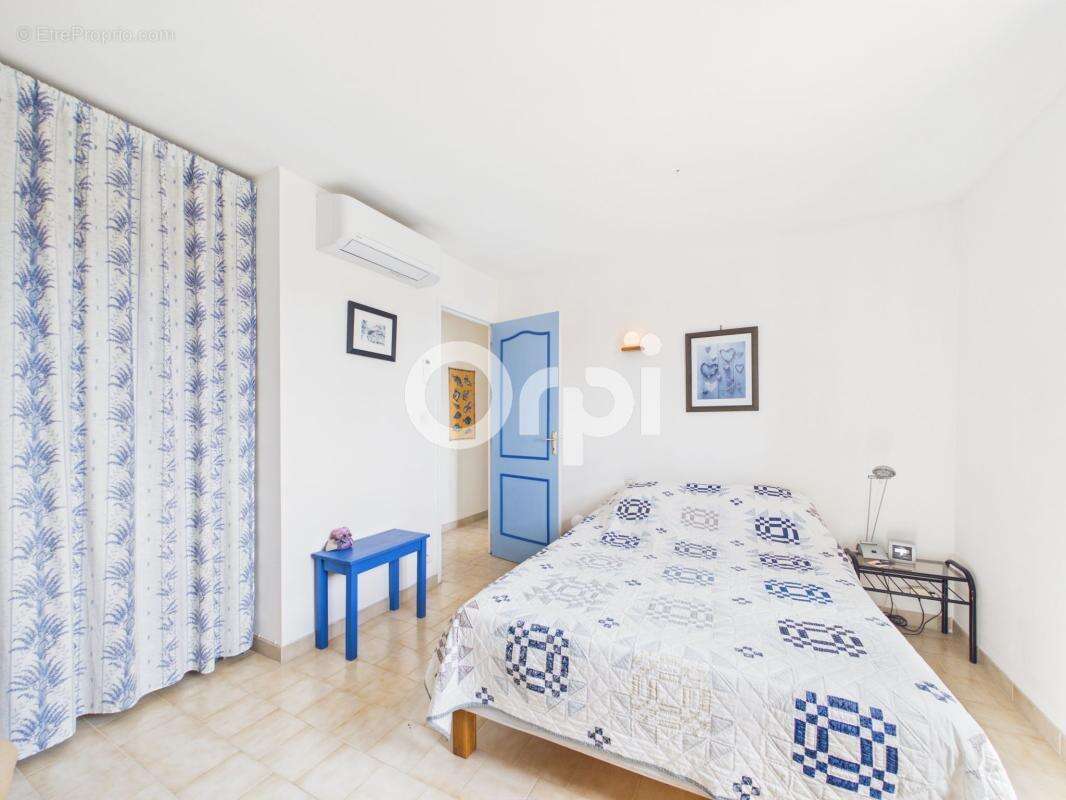 Maison à MONTAUROUX