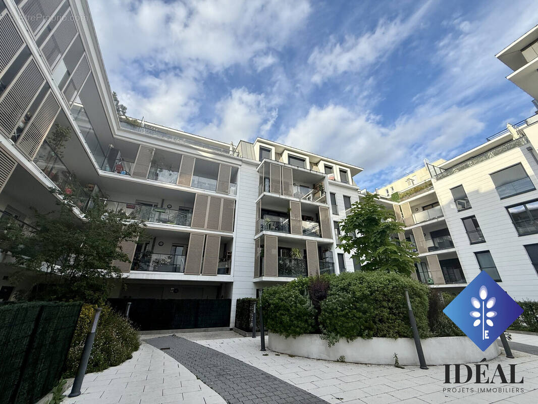 Appartement à MAISONS-ALFORT