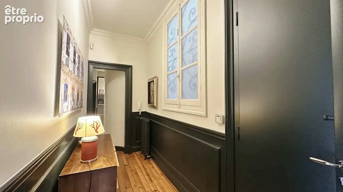 APPARTEMENT de type T4 DE 149 M2 AVEC TERRASSE DE 28 M2 + cave + de parking privatif - photo 16