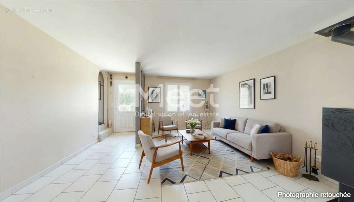 Maison à ESCAMPS
