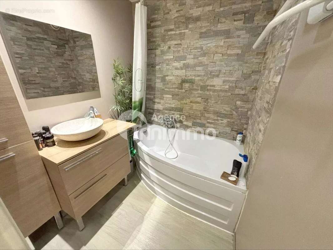 Appartement à LA TRINITE