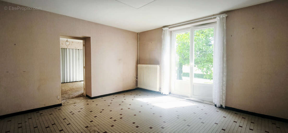 Maison à SAULCET