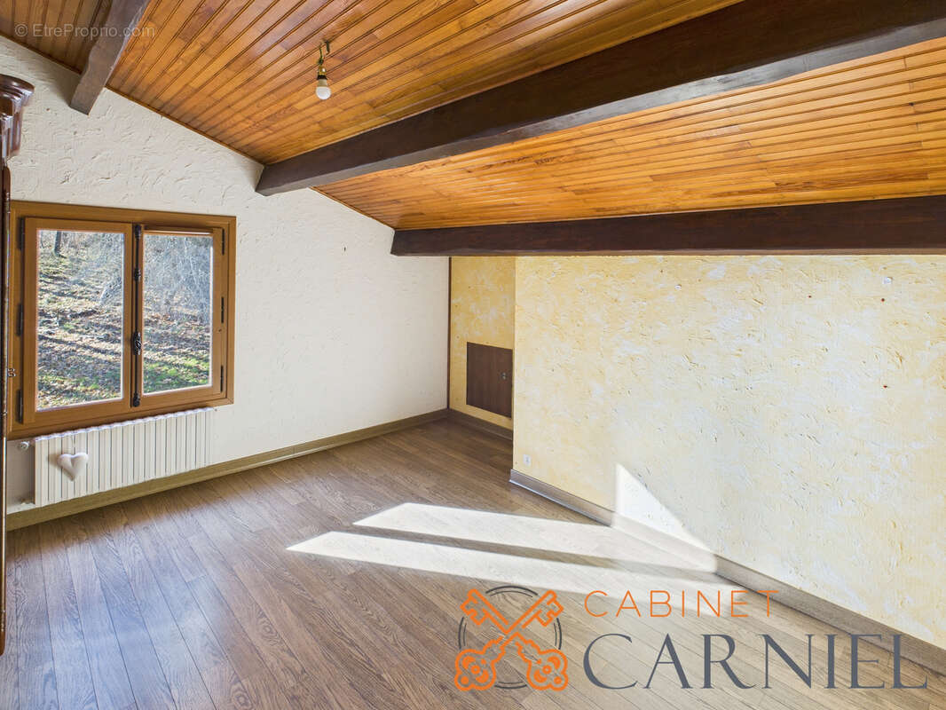 Maison à CASTELJALOUX