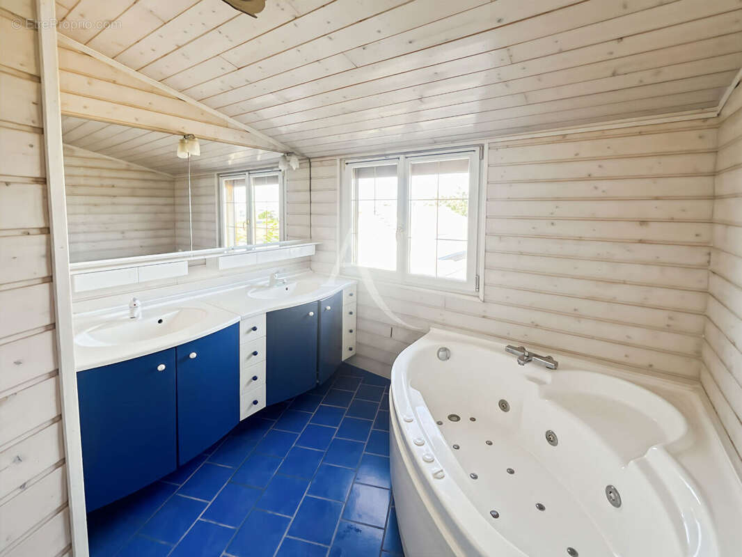 Maison Meulan En Yvelines 7 pièce(s) 124 m² - photo 10