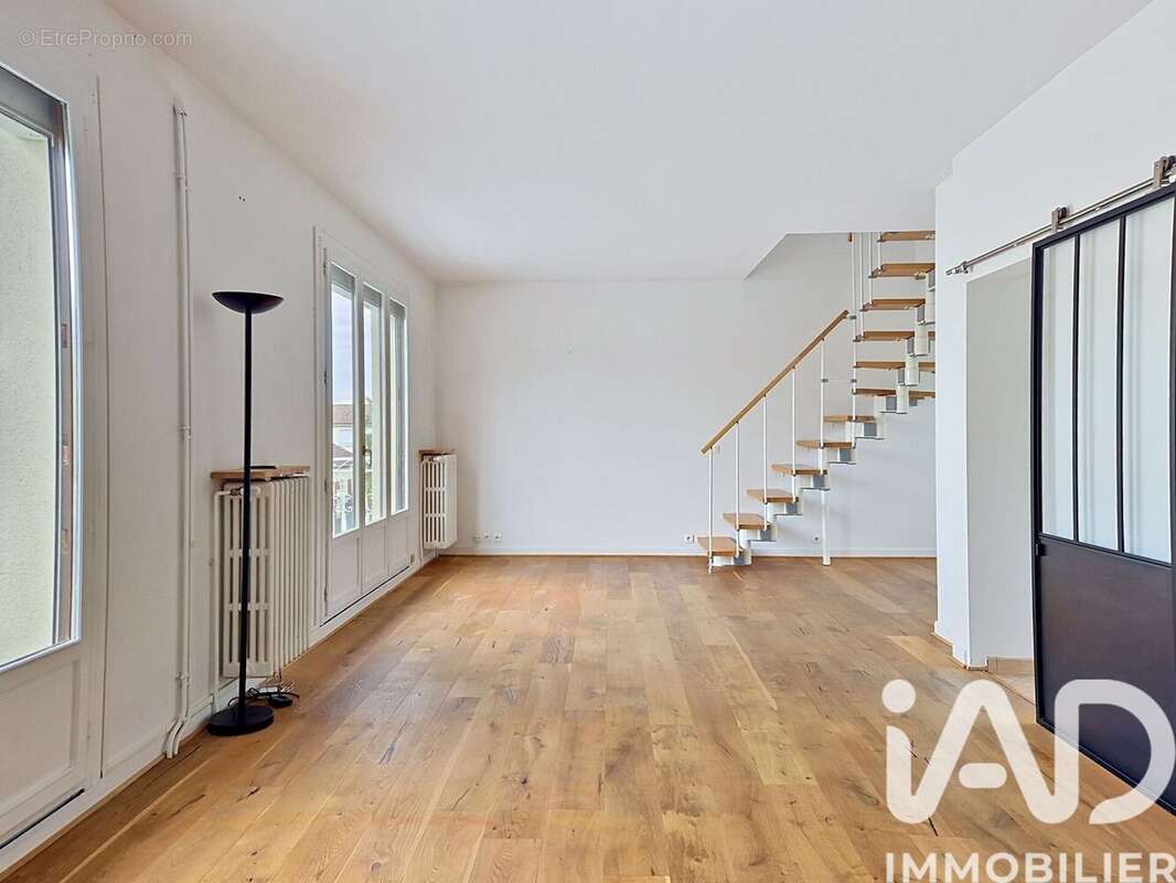 Photo 5 - Maison à LES CLAYES-SOUS-BOIS