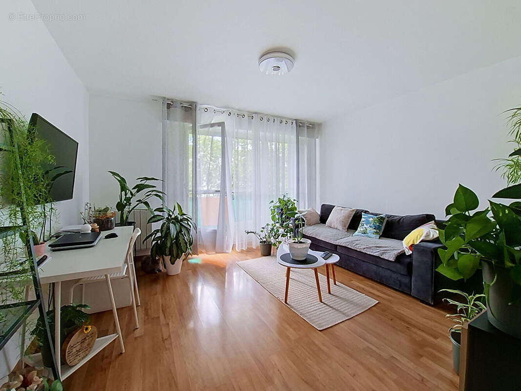 Appartement à YERRES