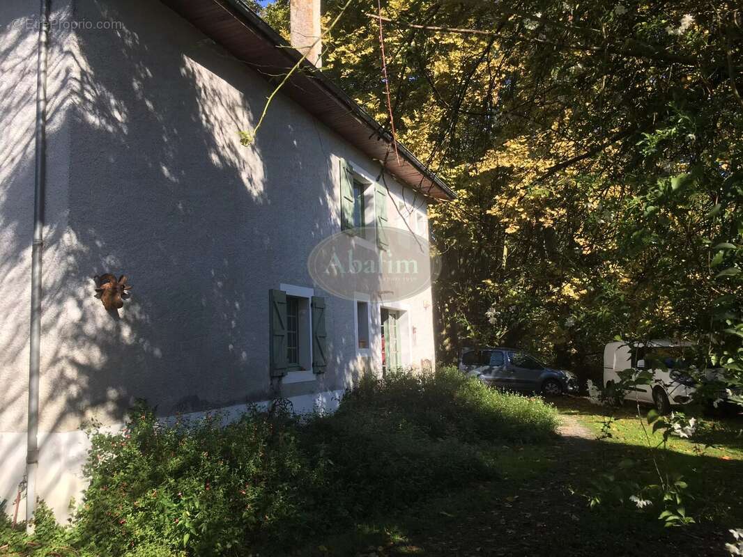 Maison à SAINT-PALAIS