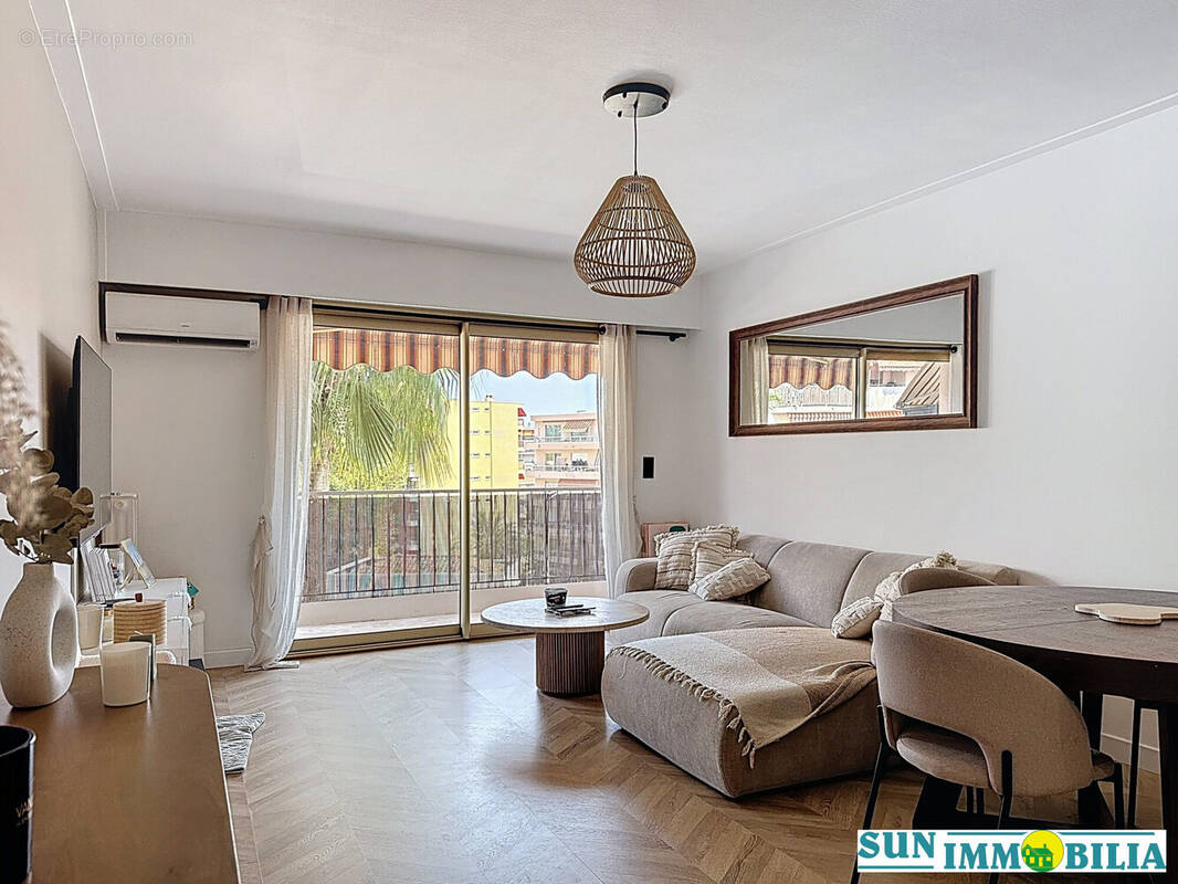 Appartement à CAGNES-SUR-MER