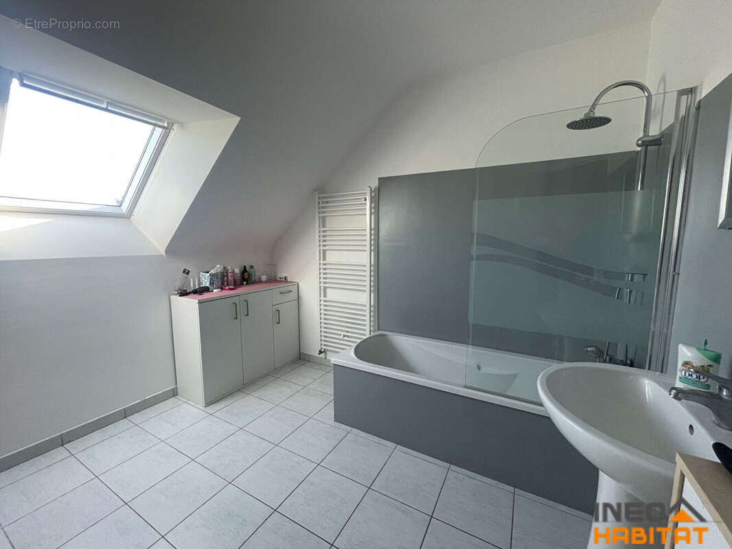 Maison à PLEUGUENEUC