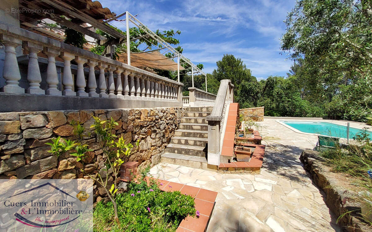 Cuers, villa T5 avec piscine et garage - photo 7