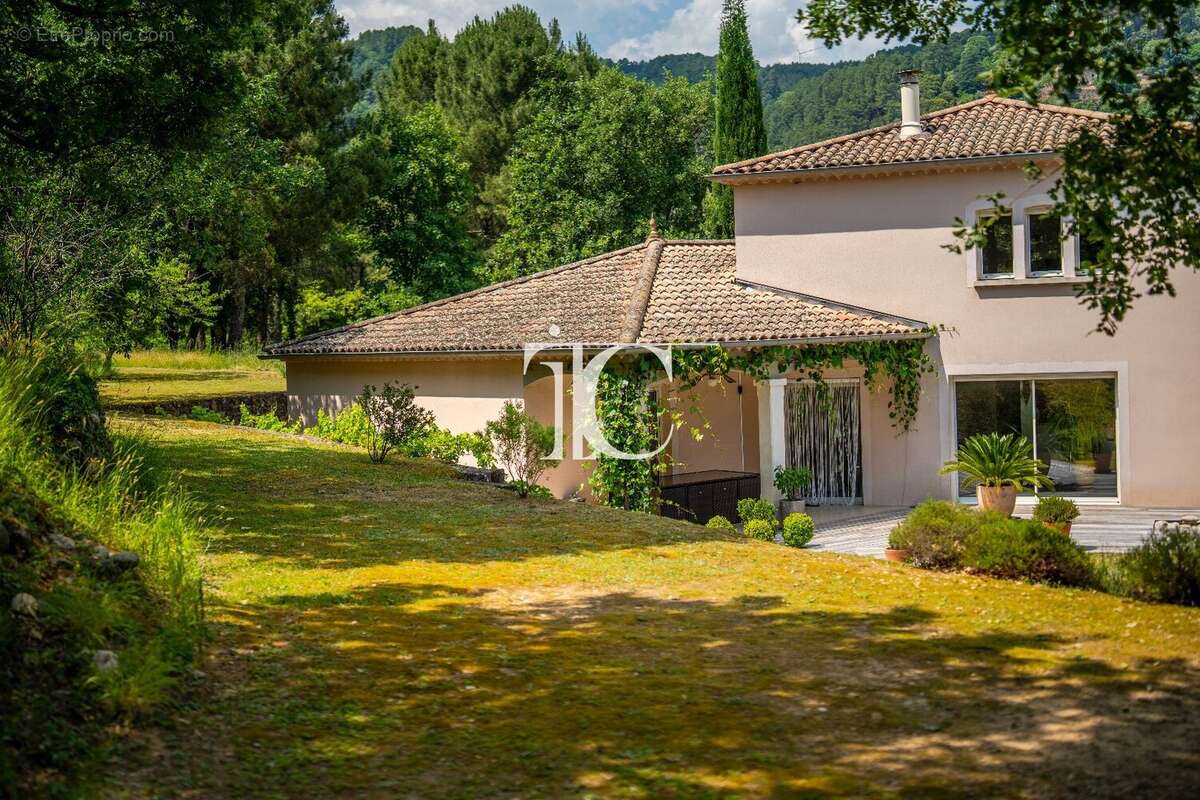 Maison à LES VANS