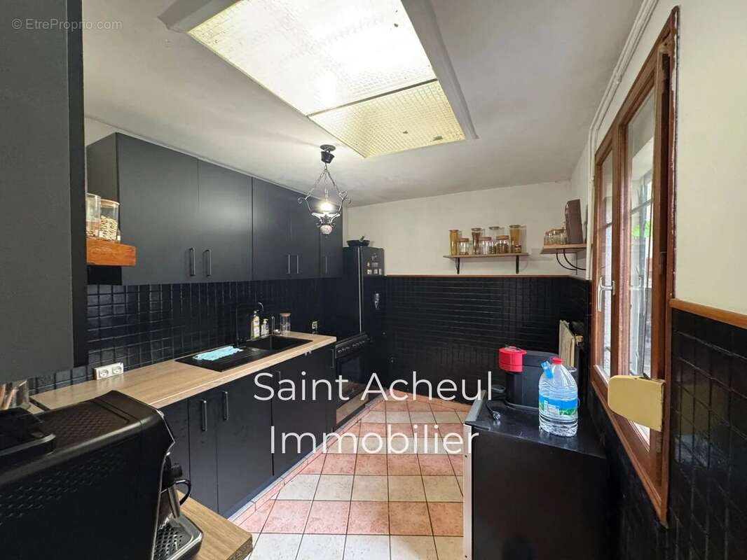 Quartier Saint Acheul / Maison avec Commerce et Cour - photo 5