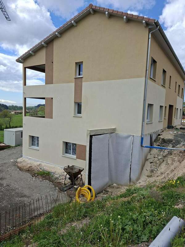 Photo 3 - Appartement à LONGESSAIGNE