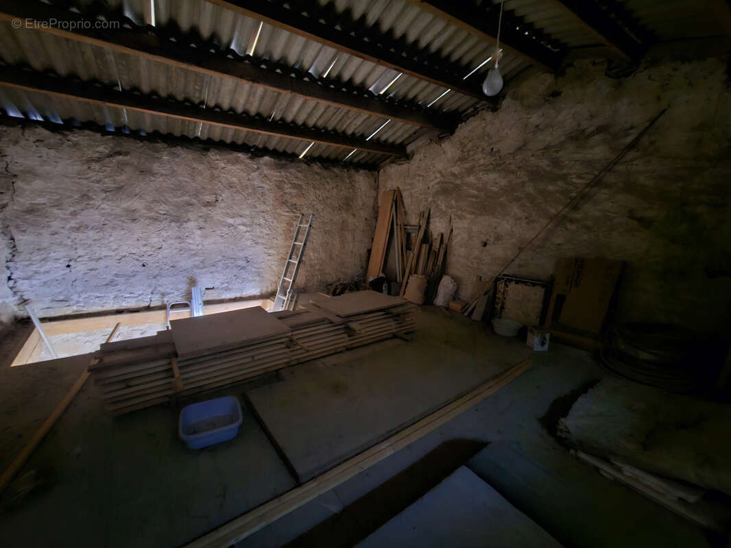 Maison à VILLETELLE