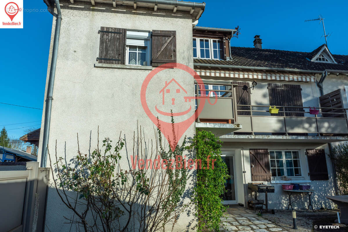 Maison à CHATEAUNEUF-SUR-CHER