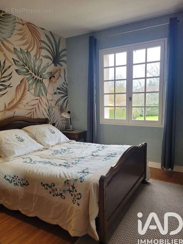 Photo 9 - Maison à CHAMPAGNE-MOUTON